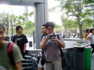 Jon fiddling with his Nikon D40